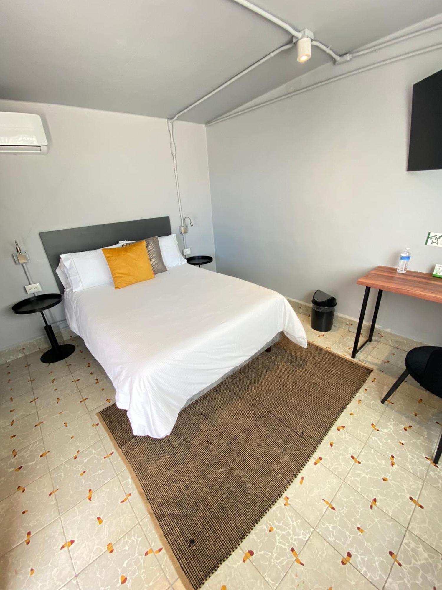 Hotel El Pedregal Matehuala Eksteriør billede